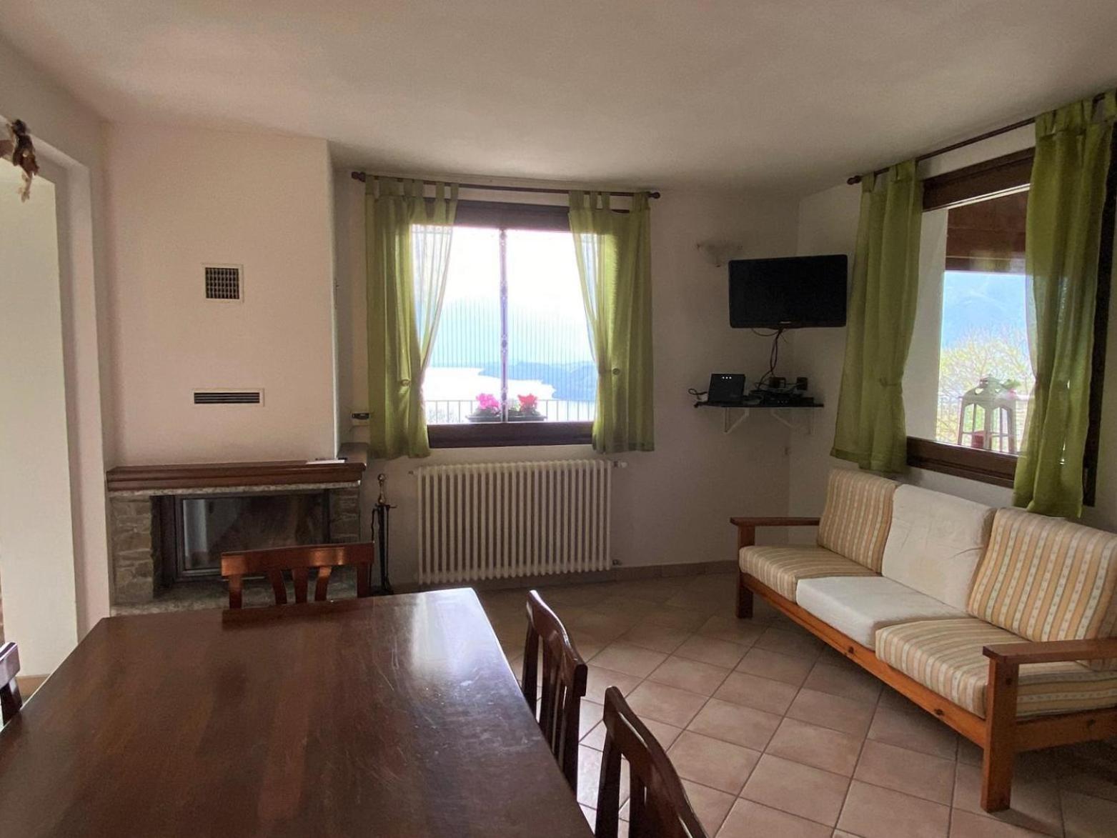 The Happy Rooster - Villa With Big Garden Pianello Del Lario Exterior photo