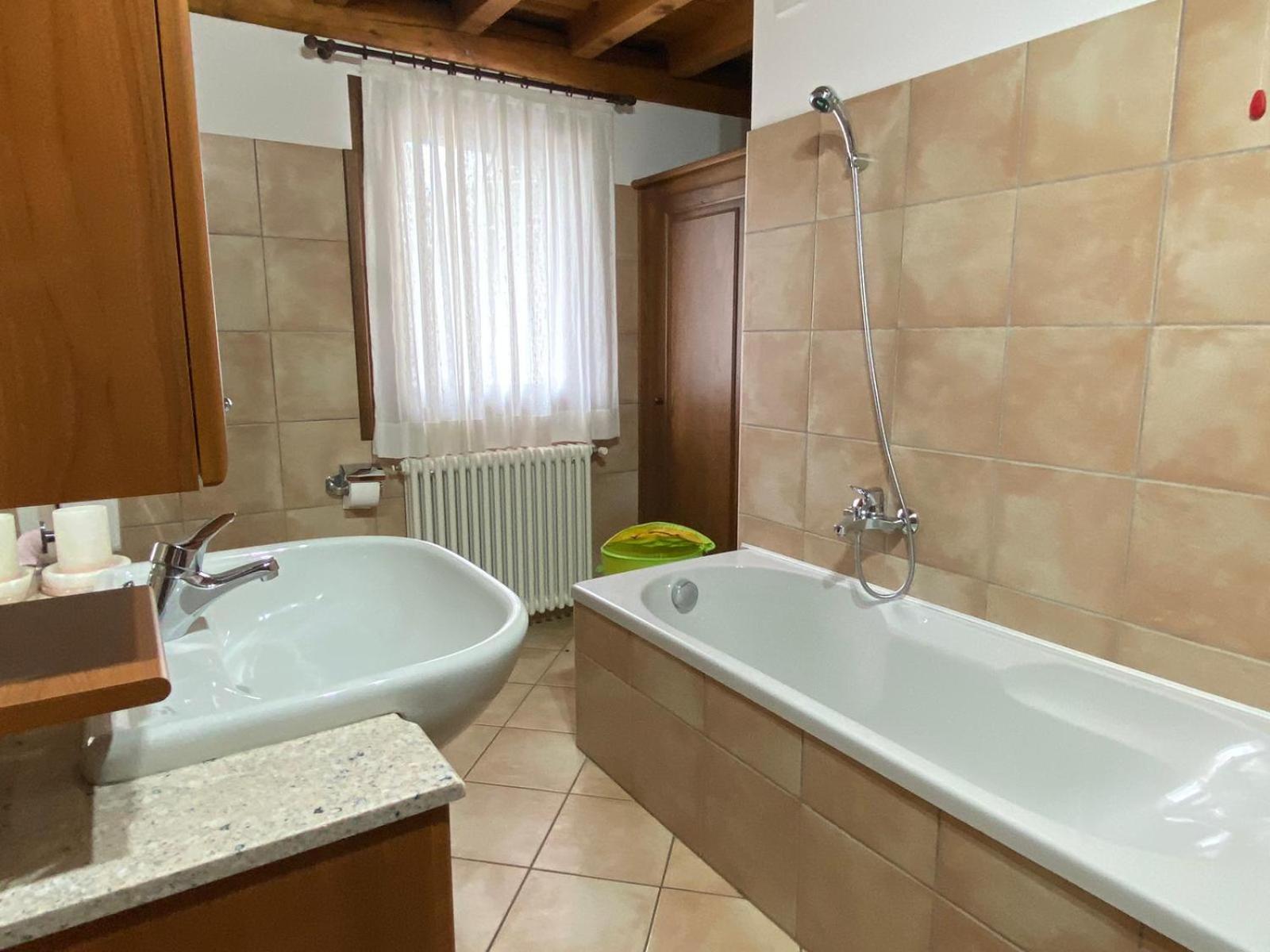 The Happy Rooster - Villa With Big Garden Pianello Del Lario Exterior photo